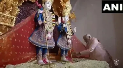 hindu temple   ಅಬುಧಾಬಿಯಲ್ಲಿ ಅತಿದೊಡ್ಡ ಹಿಂದೂ ದೇವಾಲಯ ಉದ್ಘಾಟಿಸಿದ ಪ್ರಧಾನಿ ನರೇಂದ್ರ ಮೋದಿ