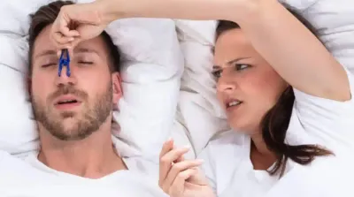 snore problem   ಗೊರಕೆ ಸಮಸ್ಯೆಯಿಂದ ಬಳಲುತ್ತಿದ್ದೀರಾ    ಪರಿಹಾರಕ್ಕಾಗಿ ಹೀಗೆ ಮಾಡಿ    