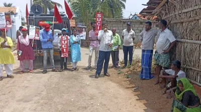 ಜನ ವಿರೋಧಿ ಪಕ್ಷಗಳನ್ನು ತಿರಸ್ಕರಿಸಿ  ಜನಪರ ಹೋರಾಟದ ದನಿ ಎತ್ತುವ ಎಸ್‍ಯುಸಿಐ ಕಮ್ಯುನಿಸ್ಟ್  ಪಕ್ಷವನ್ನು ಬೆಂಬಲಿಸಿ   ಡಾ  ಜಿ ಎಸ್  ಕುಮಾರ್