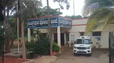 ಗುಬ್ಬಿ   ಹಣ ದುಪ್ಪಟ್ಟ ಆಮಿಷ   ನಾಲ್ಕು ಕೋಟಿಗೂ ಅಧಿಕ ಹಣ ವಂಚನೆ